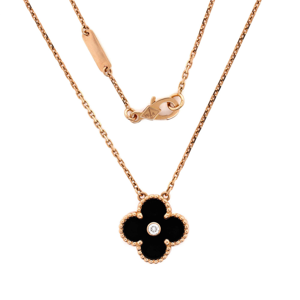 Van Cleef & Arpels Vintage Alhambra Pendant Necklace - Picture 3 of 4